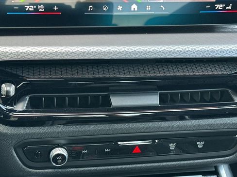 New 2026 BMW M3 w/ Executive Package image 23