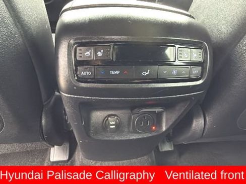 Used 2024 Hyundai Palisade Calligraphy AWD/4WD image 25