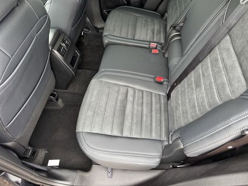 New 2026 Mitsubishi Outlander SE AWD/4WD image 26