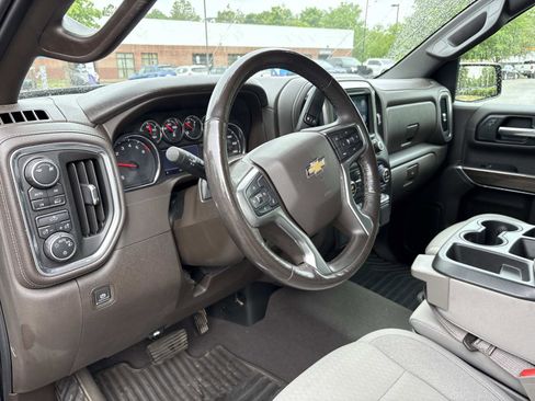 Used 2019 Chevrolet Silverado 1500 LT w/ All-Star Edition AWD/4WD image 17
