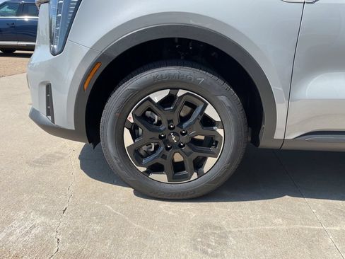 New 2026 Kia Sorento S AWD/4WD image 16