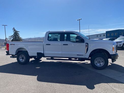 New 2026 Ford F250 4x4 Crew Cab Super Duty image 19
