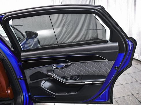 Used 2024 Audi S8 4.0T w/ S8 Comfort Plus Package image 15