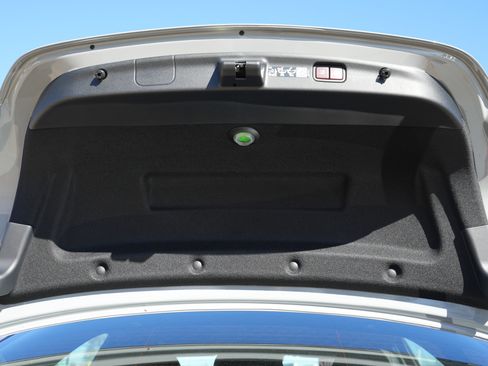 New 2026 Mercedes-Benz C 300 4MATIC Sedan image 18