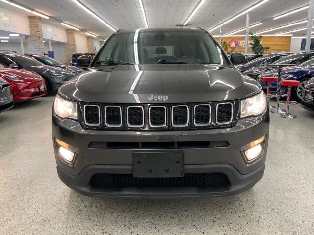 Used 2018 Jeep Compass Latitude AWD/4WD image 3