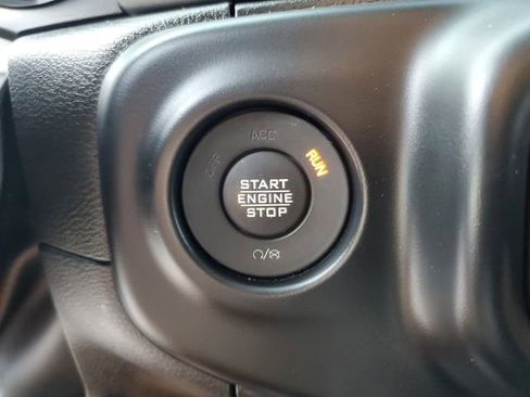 Used 2023 Jeep Wrangler Unlimited Sport AWD/4WD image 25