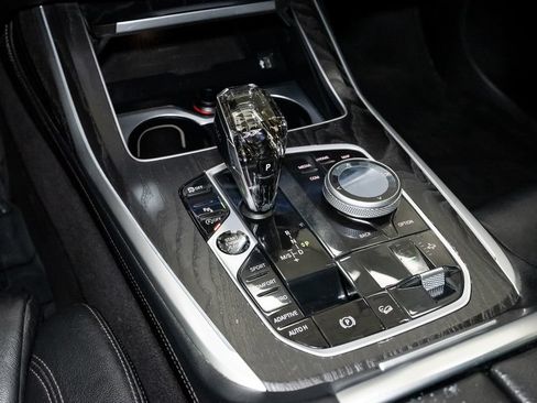 Used 2019 BMW X7 xDrive40i w/ Premium Package AWD/4WD image 24