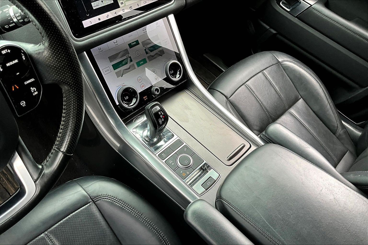 Used 2019 Land Rover Range Rover Sport HSE AWD/4WD image 14