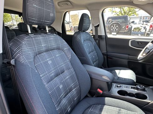 New 2025 Ford Bronco Sport Heritage w/ Convenience Package image 16