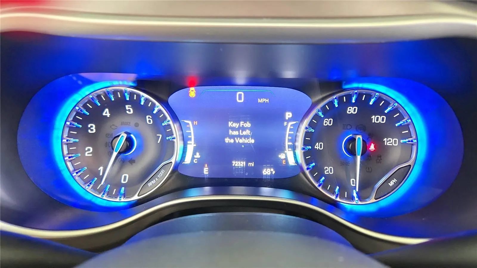 Used 2023 Chrysler Pacifica Touring-L FWD image 26