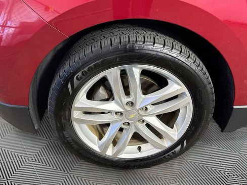 Used 2018 Chevrolet Equinox Premier image 31