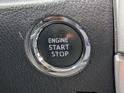 Used 2022 Toyota 4Runner Limited image 26