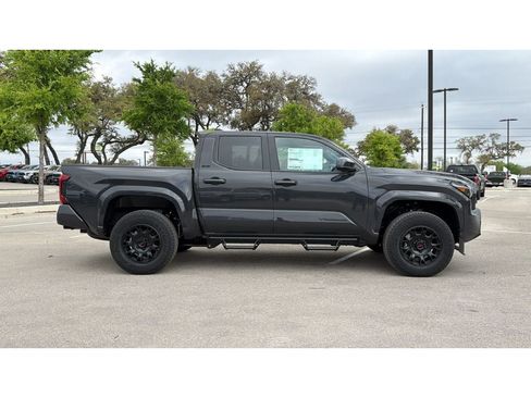 New 2026 Toyota Tacoma SR5 AWD/4WD image 38