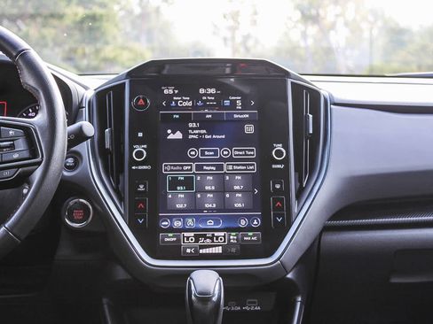 Certified 2024 Subaru Crosstrek 2.5i Limited w/ Crosstrek Mirror Package AWD/4WD image 13