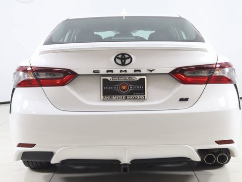Used 2021 Toyota Camry SE image 41