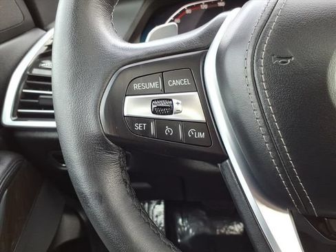 Used 2022 BMW X5 xDrive40i w/ Premium Package AWD/4WD image 36