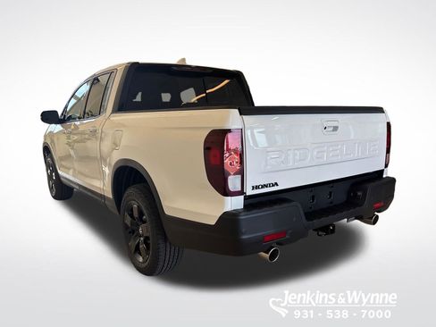 New 2026 Honda Ridgeline Black Edition image 2