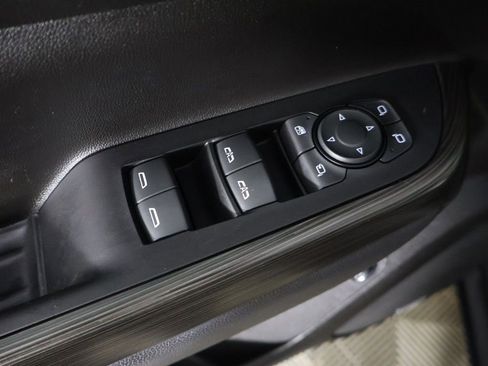 Used 2023 GMC Acadia SLT w/ Preferred Package image 42