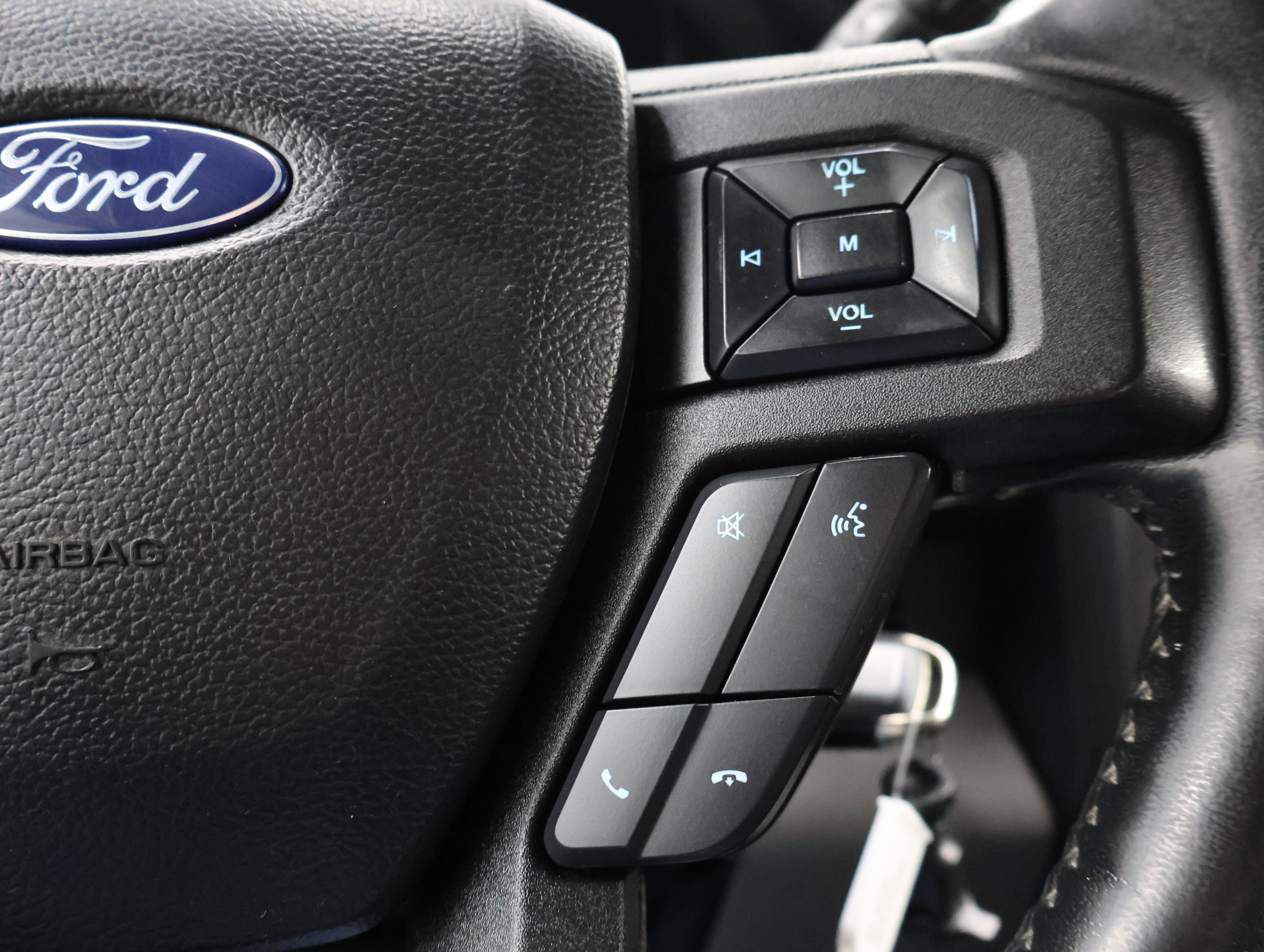 Used 2018 Ford F150 XLT w/ Equipment Group 302A Luxury AWD/4WD image 14