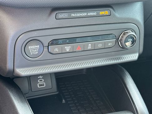 New 2025 Ford Bronco Sport Heritage w/ Convenience Package image 31