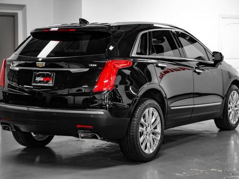Used 2019 Cadillac XT5 Premium Luxury w/ Advanced Security Package FWD image 8