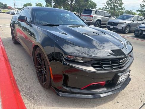 Used 2022 Chevrolet Camaro LT w/ Redline Edition RWD image 3