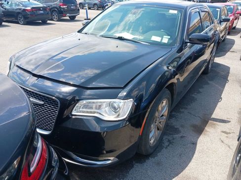 Used 2016 Chrysler 300 Limited w/ 300 Premium Group AWD/4WD image 2