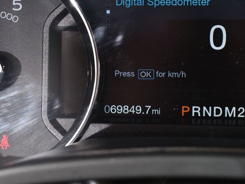 Used 2018 Ford F350 Lariat w/ Lariat Ultimate Package AWD/4WD image 27
