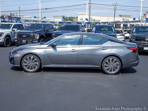 Used 2023 Nissan Altima 2.5 SL FWD image 4