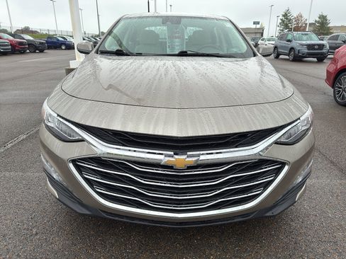 Used 2024 Chevrolet Malibu LT FWD image 7