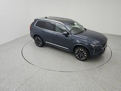 New 2026 Volvo XC90 T8 Plus w/ Protection Package AWD/4WD image 15