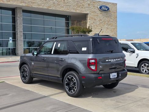 New 2026 Ford Bronco Sport Outer Banks w/ Outer Banks Tech Package+ AWD/4WD image 16
