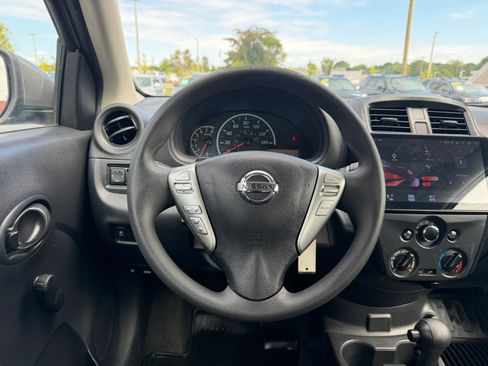 Used 2017 Nissan Versa S Plus FWD image 20