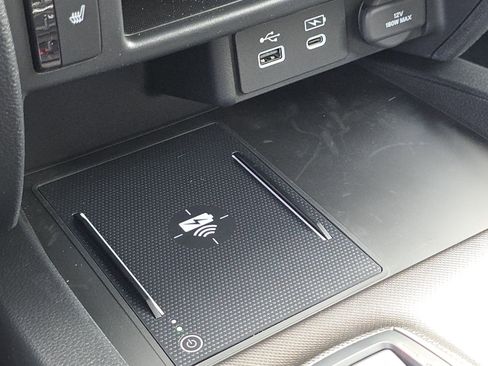 Used 2025 Honda Ridgeline TrailSport image 7