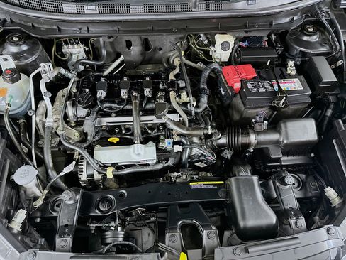 Used 2024 Nissan Kicks S FWD image 31