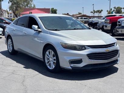 Used 2017 Chevrolet Malibu LT
