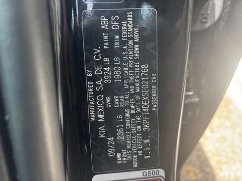 Used 2025 Kia K4 FWD image 30