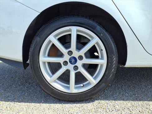 Used 2019 Ford Fiesta SE w/ Equipment Group 201A image 25