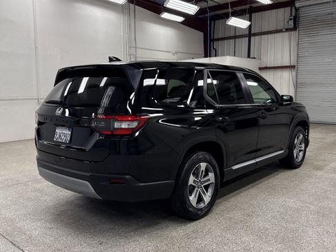 Used 2024 Honda Pilot EX-L image 24