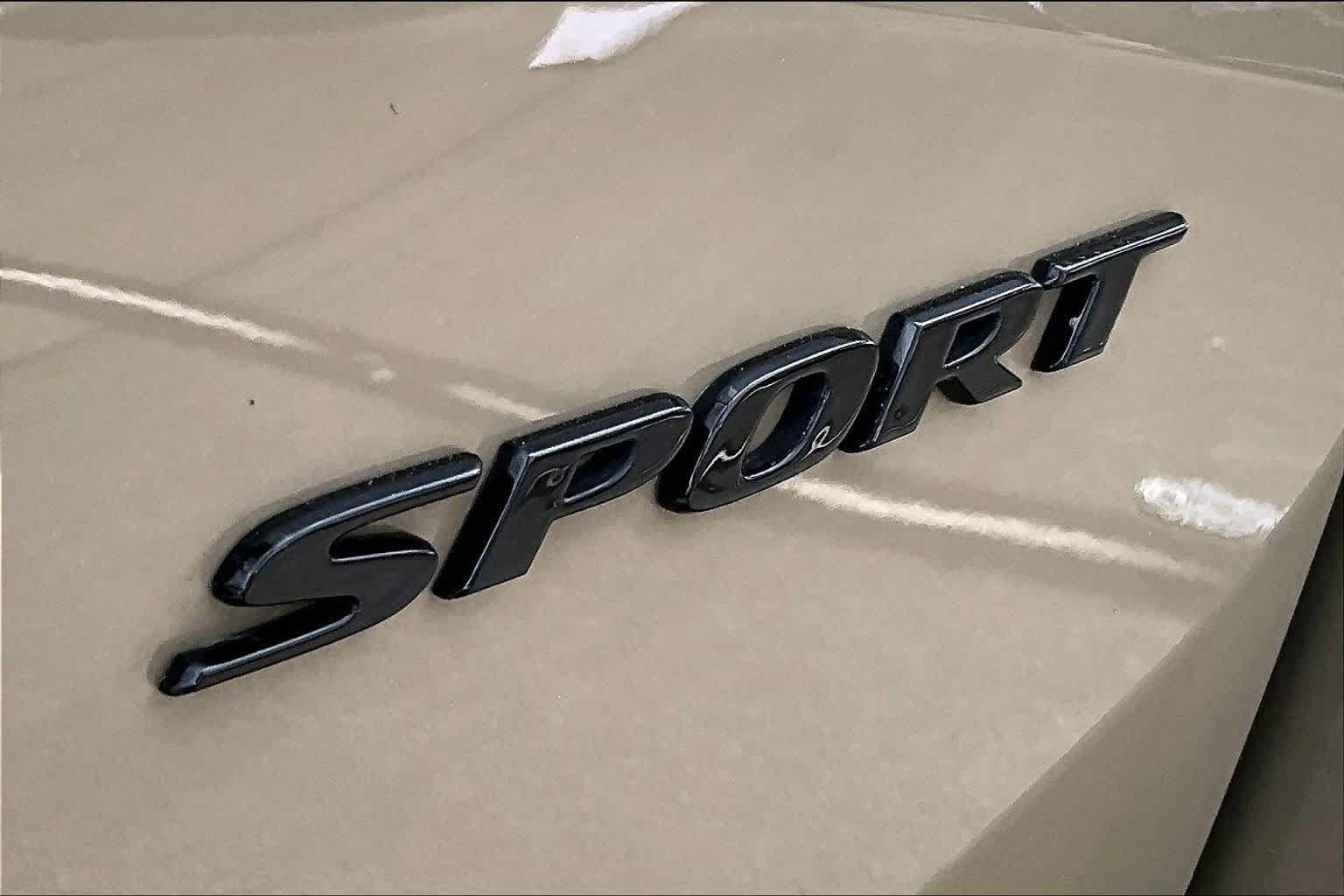 Used 2025 Honda Civic Sport image 31