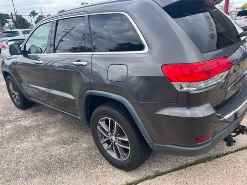 Used 2017 Jeep Grand Cherokee Limited RWD image 6