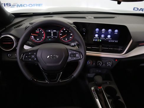 New 2026 Chevrolet Trax RS w/ Driver Confidence Package FWD image 18
