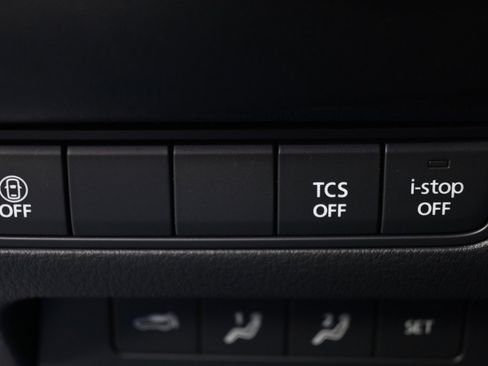 Used 2025 MAZDA CX-50 AWD 2.5 Turbo w/ Premium Pkg image 24