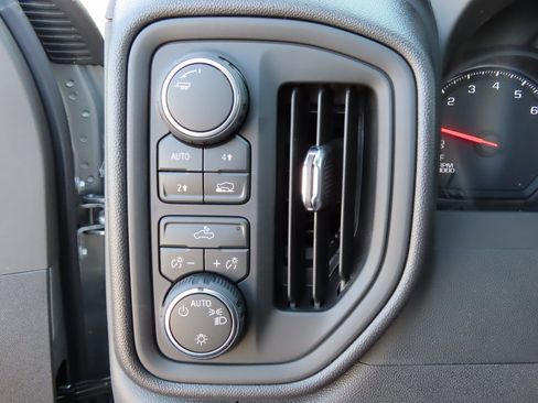 New 2026 Chevrolet Silverado 1500 W/T image 11