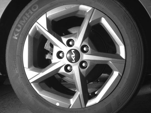Used 2025 Kia K4 FWD image 15