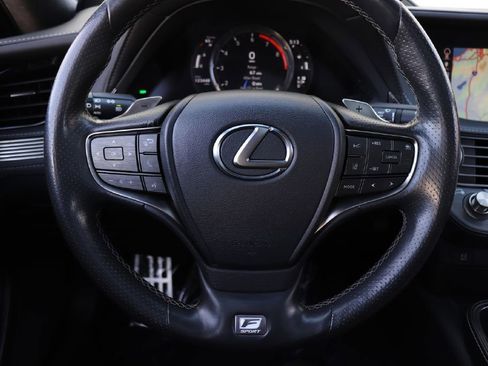 Used 2018 Lexus LS 500 image 42