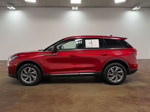 Used 2023 Lincoln Corsair AWD w/ Equipment Group 101A image 6