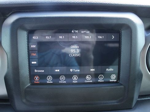Used 2021 Jeep Wrangler Unlimited Sport AWD/4WD image 30