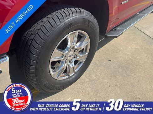 Used 2017 Ford F150 XLT w/ Equipment Group 302A Luxury AWD/4WD image 9