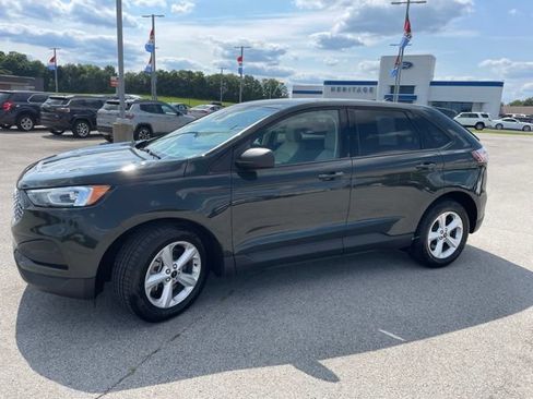 Used 2023 Ford Edge SE AWD/4WD image 4
